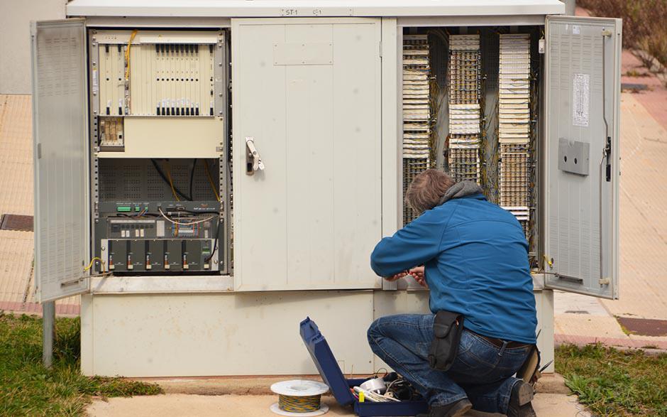 cherche électricien pas cher Antony