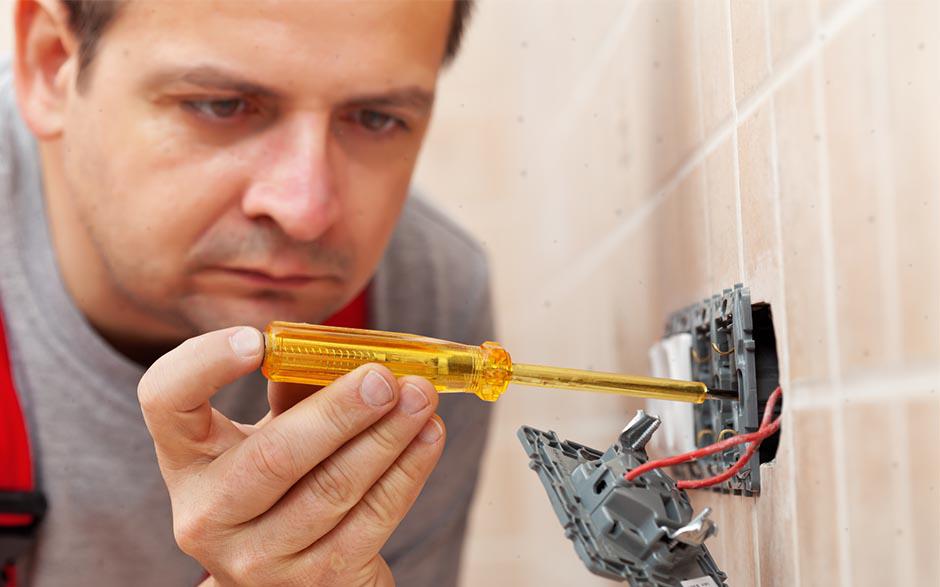 électricien d'urgence Ézanville